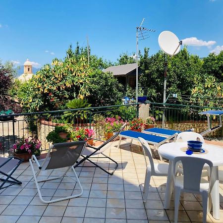Апартаменти La Terrazza Віко-Екуенсе Екстер'єр фото