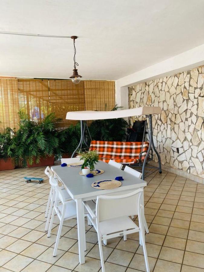 Апартаменти La Terrazza Віко-Екуенсе Екстер'єр фото