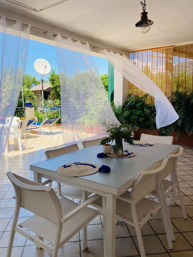 Апартаменти La Terrazza Віко-Екуенсе Екстер'єр фото